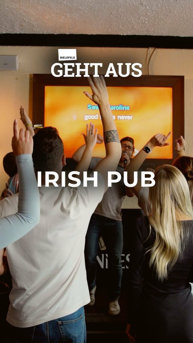 Hast du im September oder Oktober Geburtstag? 🥳
Dann hätte das @irish_pub_bielefeld 🇮🇪 📍in der Mauerstraße 38 etwas für dich.

Hier warten:
🥃 Über 100 verschiedene Whiskeys
🍺 Sechs frisch gezapfte Biere
🍹 Cocktails: Immer 2 for 1
🍕 Pizza und Snacks 😋 auf dich.

Alles für einen entspannten Abend unter Freunden 🫶🏻

Jetzt kommt der Hammer 🔨:
Gewinne deine Geburtstagsparty im @irish_pub_bielefeld für ZEHN PERSONEN!

Das Paket besteht aus unbegrenzt Cocktails 🍹& Biere 🍻(bitte übertreibt nicht 😉) sowie eine Pizza 🍕& Portion Nacho Chips pro Person. 😋 

Dazu dein Fast Lane-Ticket für Karaoke! 🎤 Nicht anstehen und direkt performen! 🚀 

Mitmachen, um abzuräumen? 🥳
1.) @irish_pub_bielefeld folgen und
2.) markiere deine Crew in den Kommentaren.

Dann bist du im Lostopf. 🫶🏻

Die Teilnahme ist bis zum 01.09.2024 | 23.59 Uhr möglich und die Gewinner-Crew geben wir dann in unserer Story bekannt. Viel Glück! 🍀 

#bielefeldgehtaus #bielefelder #bielefelderin #bielefeld #bielefeldcity #karaoke #irishpub